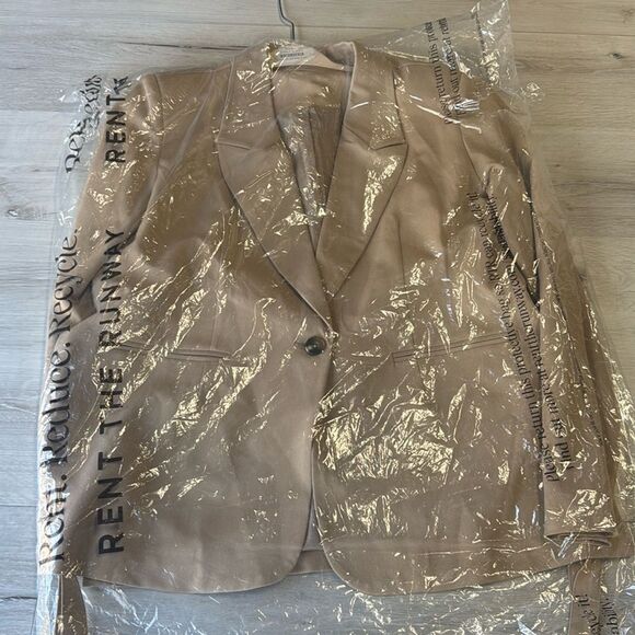 Great Jones Tan Blazer L NWT in packaging - Picture 6 of 10